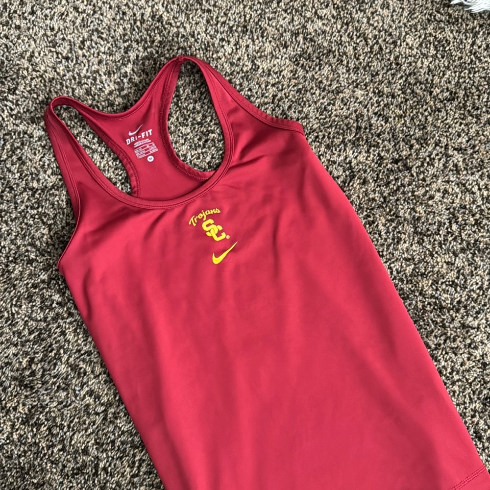 Women’s USC tank - M
